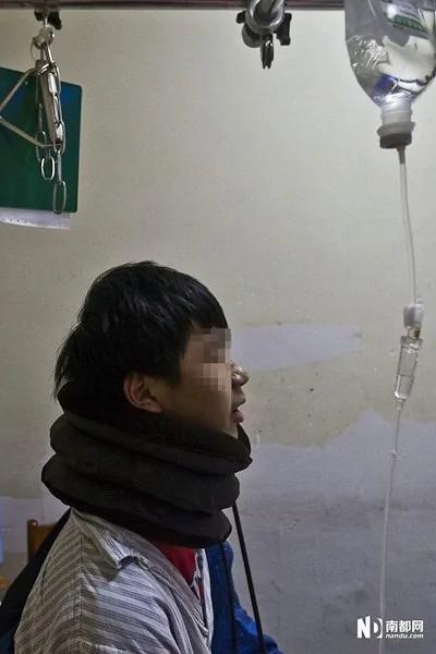 初中生爆粗口被老师连扇7记耳光致颈椎移位(组图)