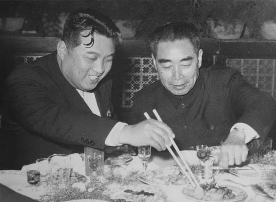 难以言表的悲剧:文革期间朝鲜砸碎毛岸英墓内情!(图)