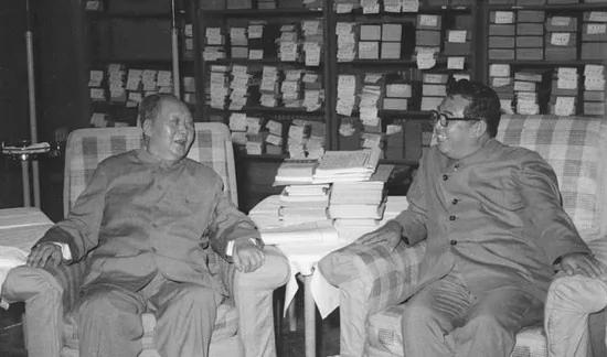 难以言表的悲剧:文革期间朝鲜砸碎毛岸英墓内情!(图)