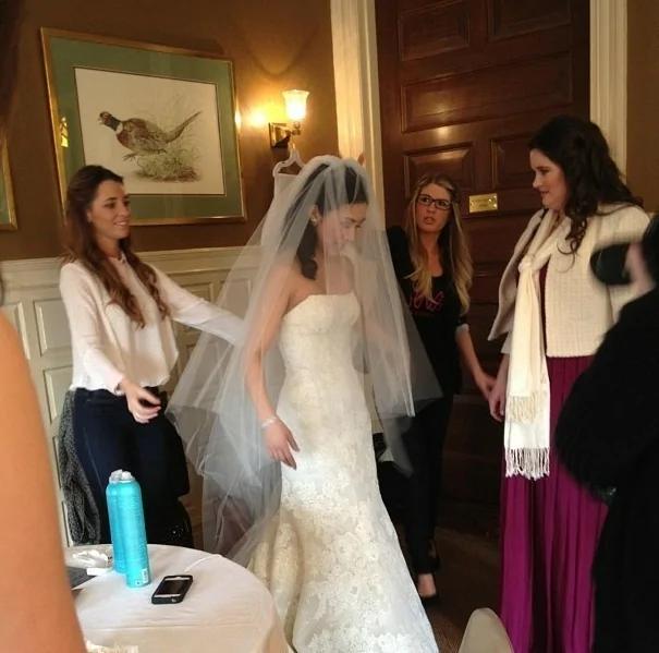 花滑女王关颖珊与白宫高官完婚婚礼忘情激吻(组图)