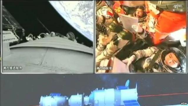 中国“神舟九号”成功太空对接