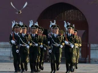 北京紫禁城武警日常训练2013年3月4日。