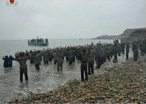 金正恩视察黄海前线