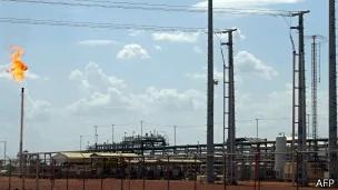 乍得南方的石油开采设施（2007年）