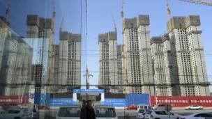 房地产过度投资导致中国经济结构继续畸形化。