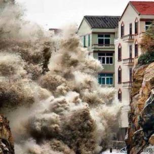 浙江沿岸出现巨浪