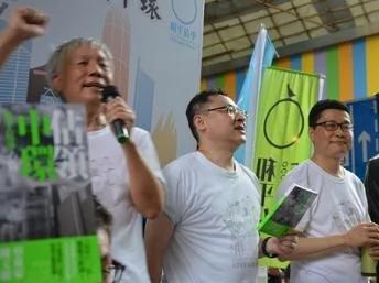 三位召集人在遊行中宣传和平佔领中环运动2013年7月2日香港