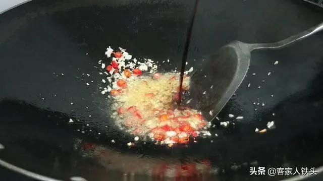 空心菜一個獨特的吃法 你試過嗎?出鍋翠綠又美味 比吃肉還香 10 20190412024339285