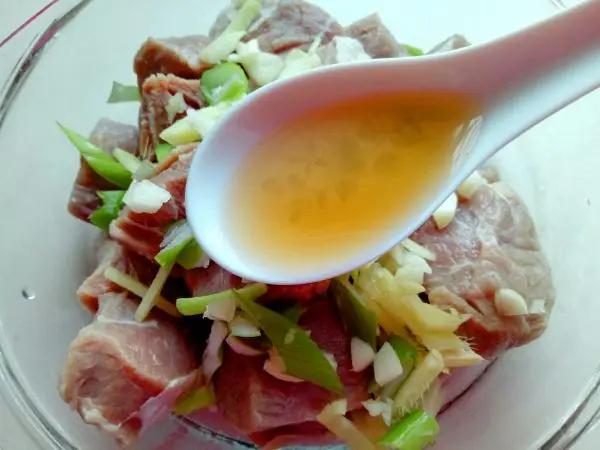 別在單純的燉紅燒牛肉 教你新的做法 外酥里嫩 滿屋子飄香! 8 20190523030551657