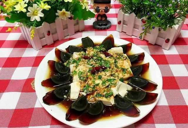 皮蛋豆腐好吃有技巧 調料汁才是關鍵 5 20190823043948931