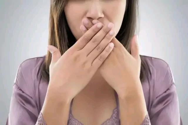 口臭 不一定是腸胃出了毛病 也可能是身體有4個情況