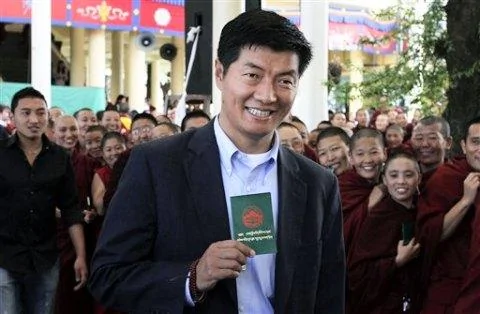 西藏流亡政府下一任总理洛桑桑盖资料照