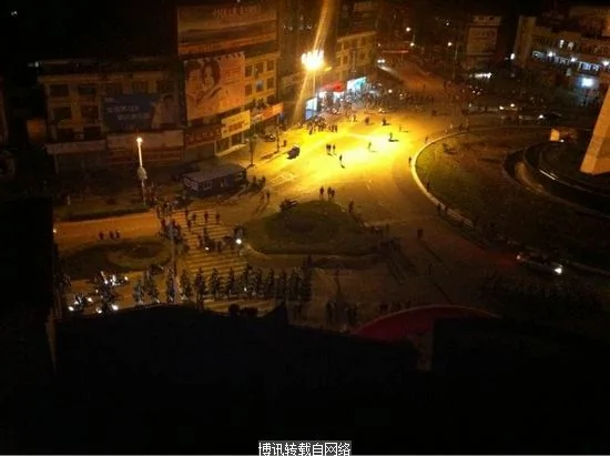 浙江湖州织里政府加税引发抗议示威，大规模骚乱（更多图片）