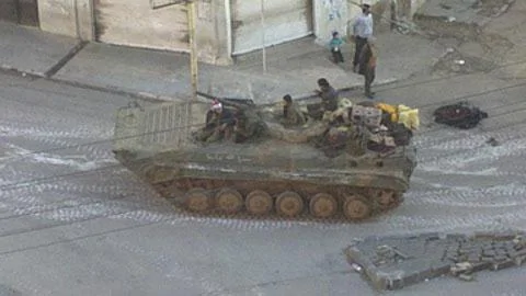 敘利亞軍隊坦克開進首都居民區