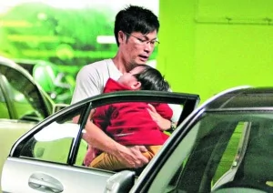 郭晋安两岁儿子26斤重娱乐圈盛产小肥宝宝(图)