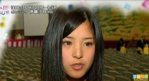19岁日本最美拳击手蹿红网络 网友称甘愿被她暴打(组图)