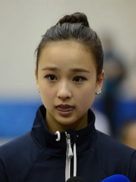 韓國體操小美女孫妍在出席活動 談及奧運失誤而落淚(組圖)