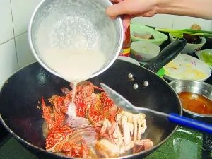 上海名菜，姚明最爱：面拖蟹（组图）