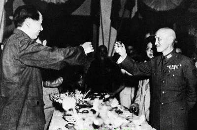 毛泽东代表共产党对全中国和全世界作庄严承诺