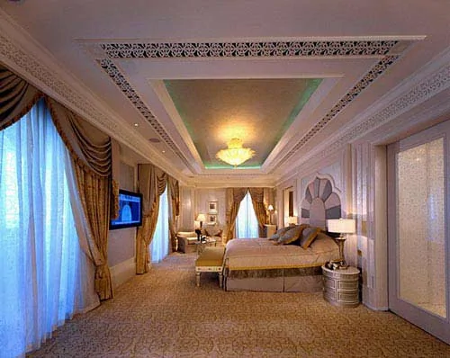 全球唯一的八星级酒店——伯瓷酒店