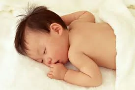 必知嬰兒睡覺12個不宜