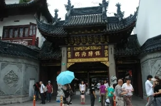 上海─老城隍庙 观光客必访的庙宇