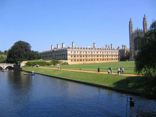 英国最美的十所大学，看的我彻底被萌住了