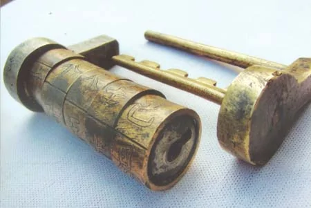 古代木锁与密码锁