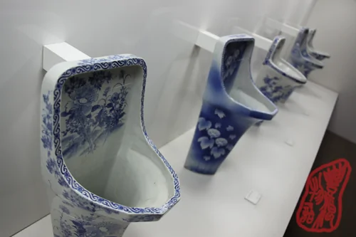 日本为何用中国青花瓷做厕所便器
