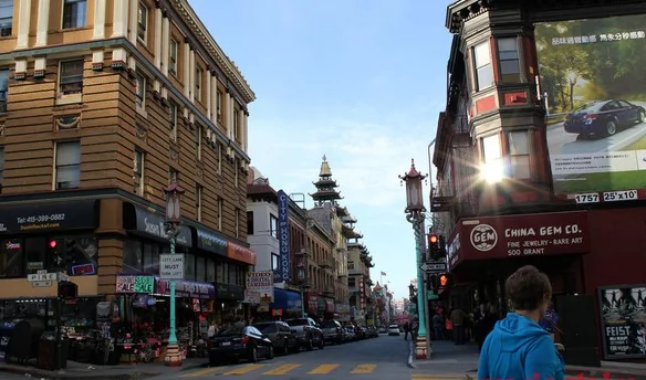 探秘美国最大的中国城：应有尽有花样繁多