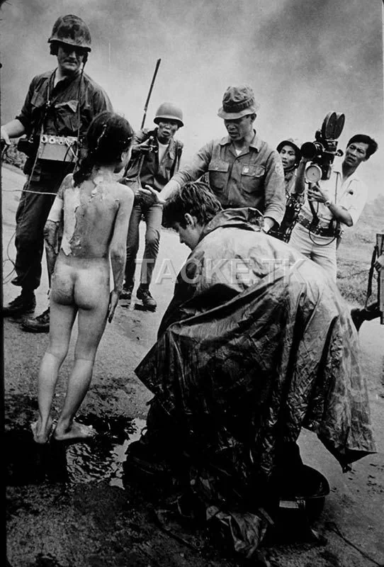 徹底顛覆歷史觀感：越戰經典照片背後不為人知的故事(組圖)