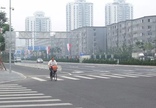 第四道封鎖線後面是鳥巢：奧運實行戒嚴 北京竟成這樣 