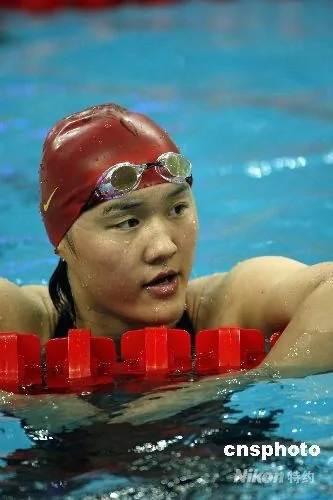 女子200米自由泳预赛 庞佳颖打破20年奥运纪录