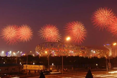 北京奥运会开幕式焰火燃放贯穿节目始终 点亮整个中轴线