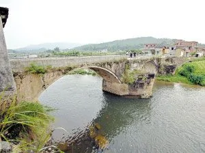 史上最结实的桥：“无骨”石桥历经11次地震不倒