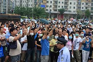 北京居民抗議垃圾廠惡臭