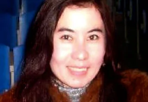 新疆電台廣告部的29歲維族女子阿布露莎