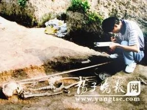南京发现5500年前“美女” 身高1.7米牙齿很白 