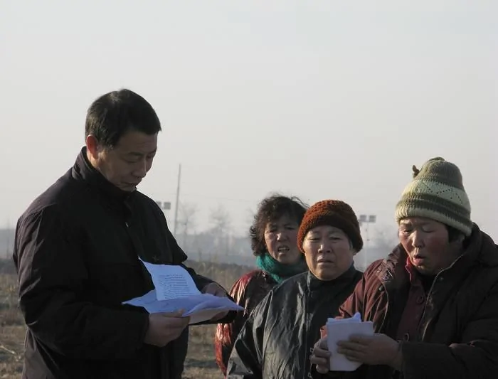 [新湘报独家]保定村妇拒签征地协议被拉到火葬场