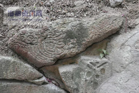 福州九曲山中出现神秘岩画 疑为唐代藏宝图
