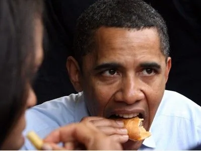 揭秘「空軍一號」 總統在「移動白宮」吃喝玩樂