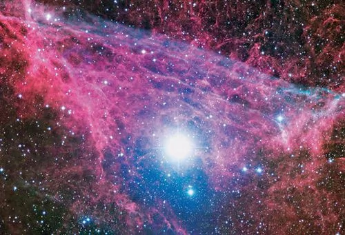 十佳天体摄影照片:死亡恒星蜕变成超新星 