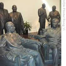 尼克松图书馆内的毛泽东坐像