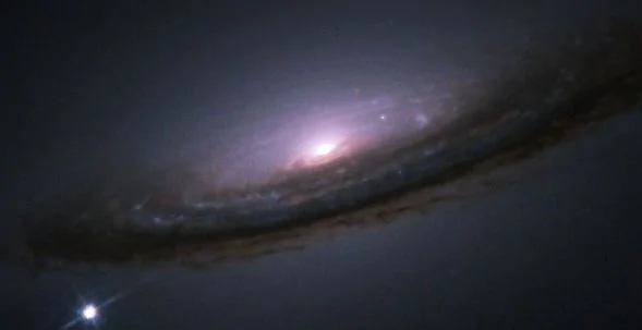 “巡天先进相机”揭示了暗能量的存在。