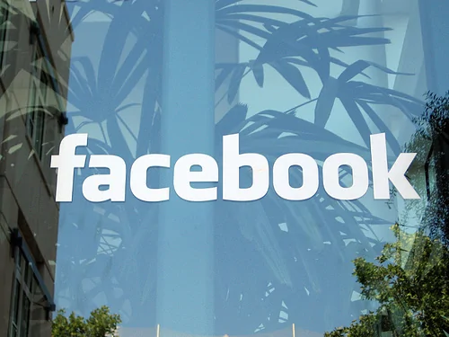 用戶私隱 恐成Facebook獲利來源