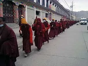 Monks_walking305