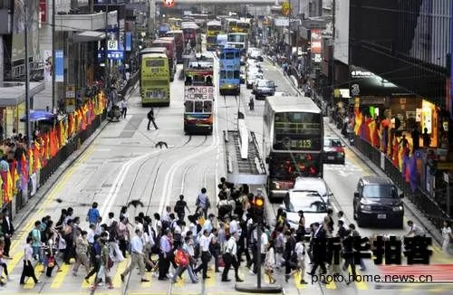 香港为何不堵车？ 镜头下的香港与日本交通