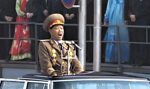 北韩阅兵指挥崔富日“火箭升官”引关注