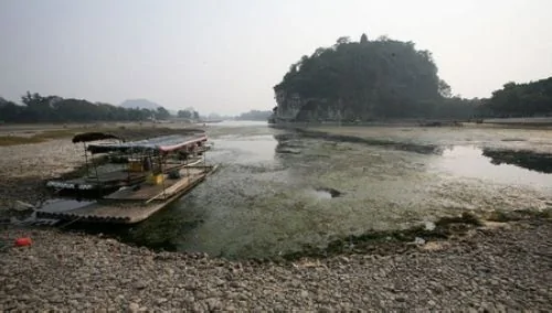 綜報：中國南方枯水，江河水位下降，河床乾枯