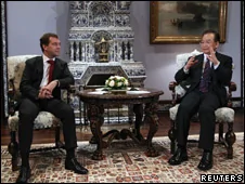 溫家寶會見俄國總統討論朝鮮半島局勢